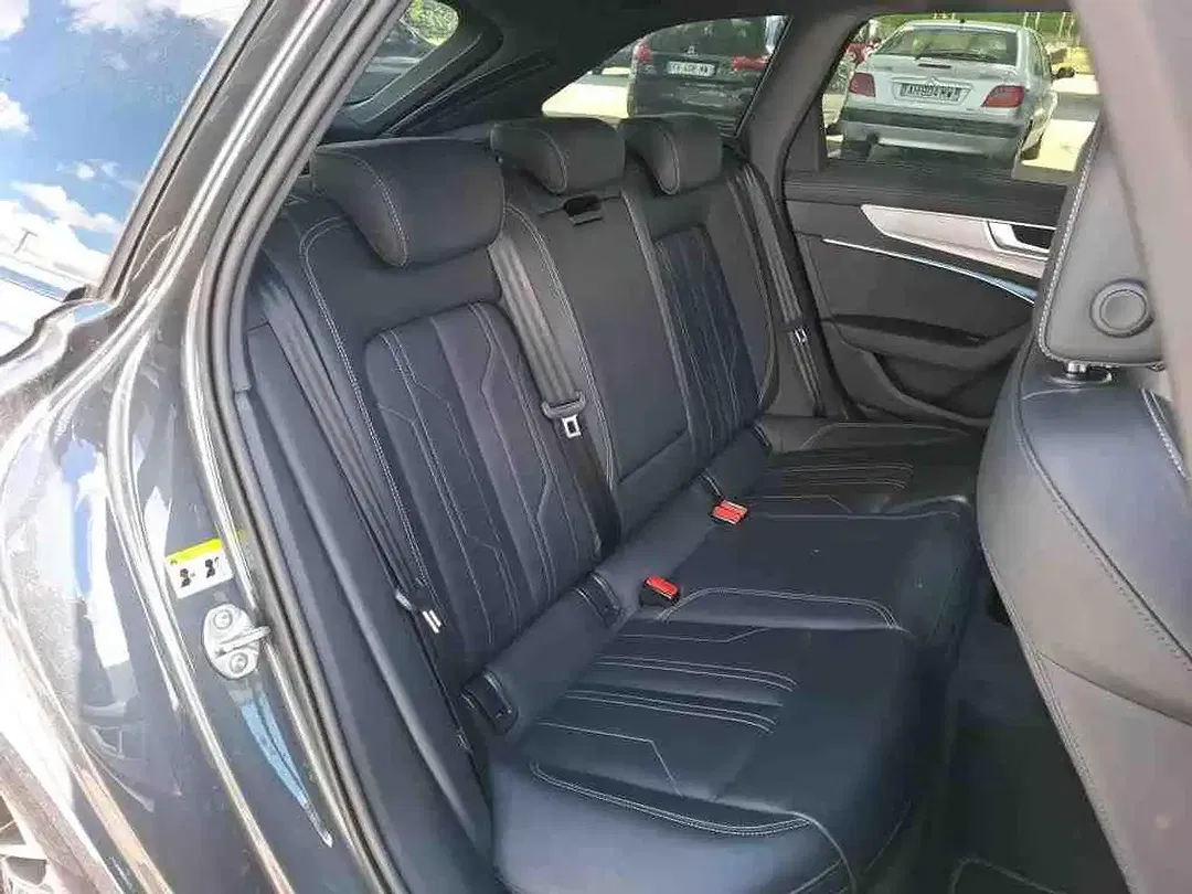 Audi A6 Avant S line - Thumbnail 8