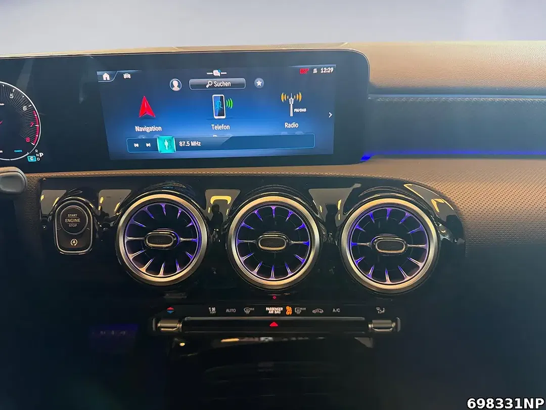 Mercedes-Benz A 200 Night - Thumbnail 12