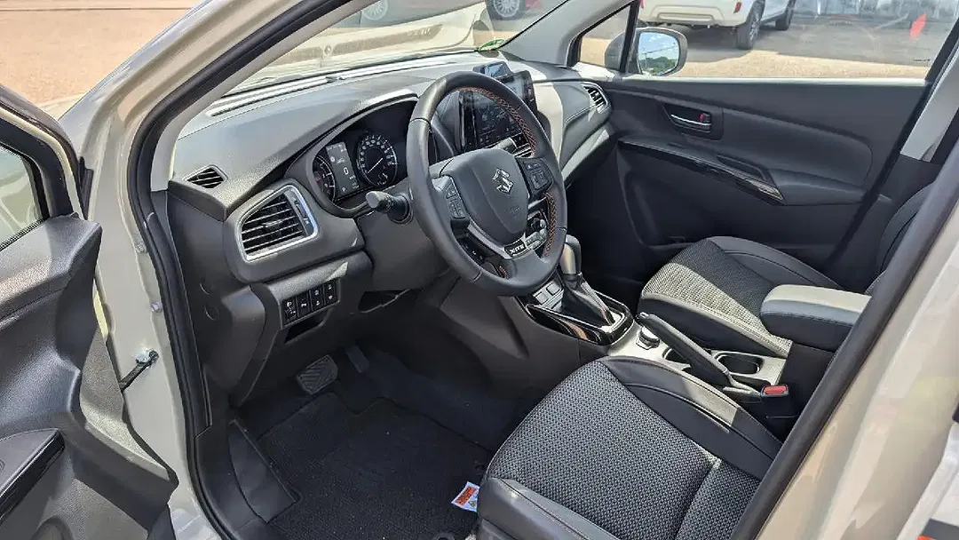 Suzuki S-Cross AllGrip Comfort+ - Thumbnail 12