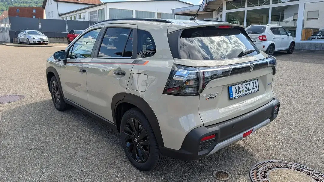 Suzuki S-Cross AllGrip Comfort+ - Thumbnail 7