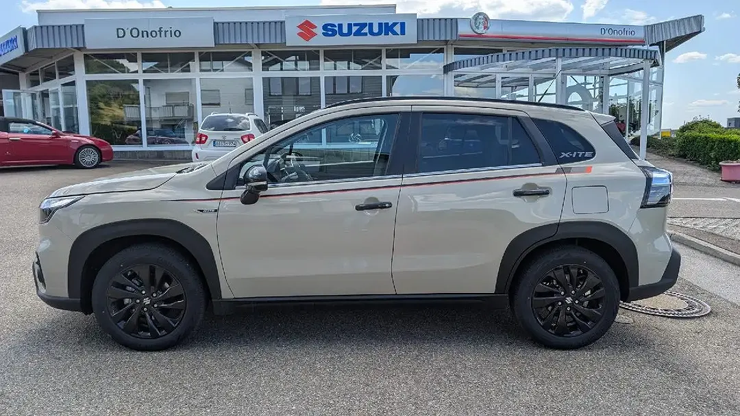 Suzuki S-Cross AllGrip Comfort+ - Thumbnail 8