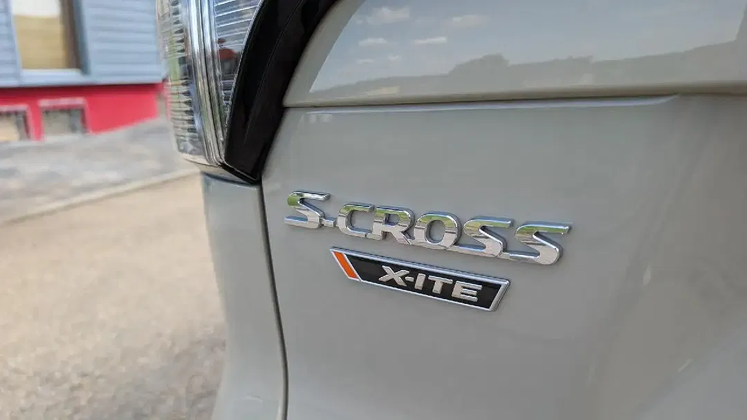 Suzuki S-Cross AllGrip Comfort+ - Thumbnail 9