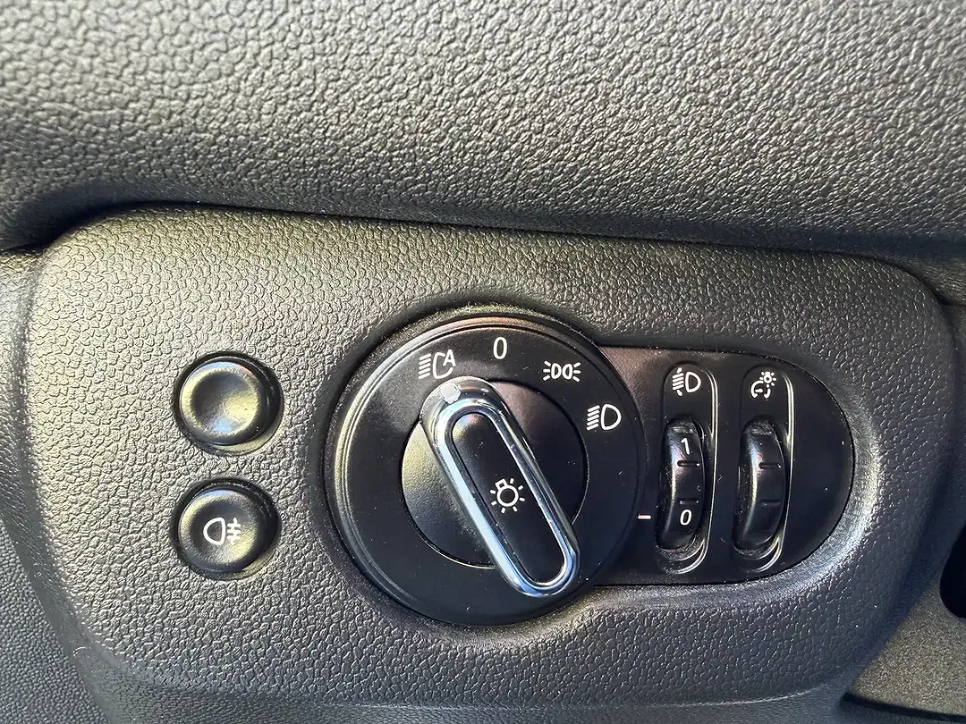 MINI Cooper Clubman 1.5 - Thumbnail 10