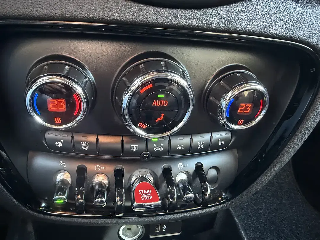 MINI Cooper Clubman 1.5 - Thumbnail 11