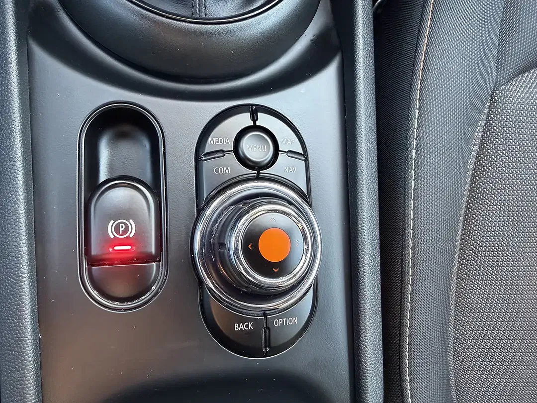 MINI Cooper Clubman 1.5 - Thumbnail 13