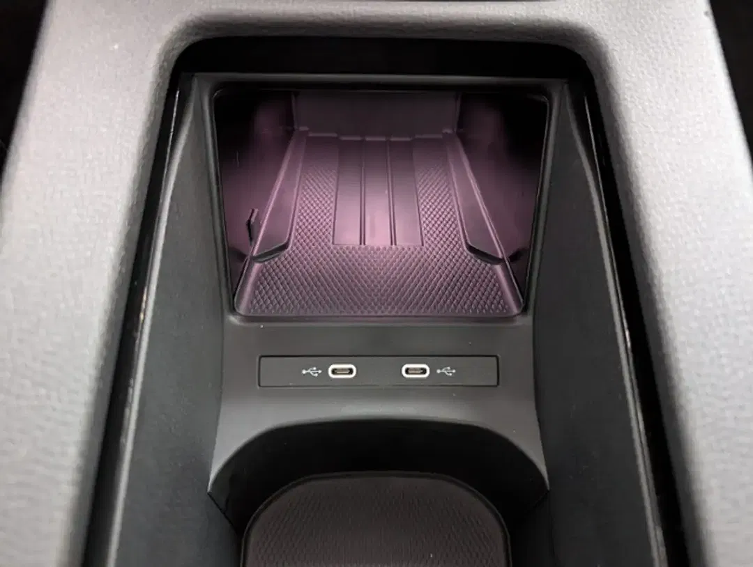 Volkswagen ID.4 Pro - Thumbnail 21