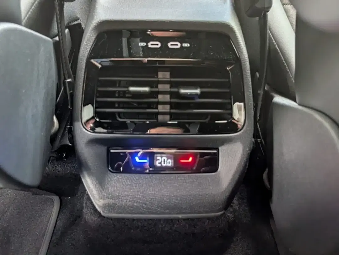 Volkswagen ID.4 Pro - Thumbnail 24