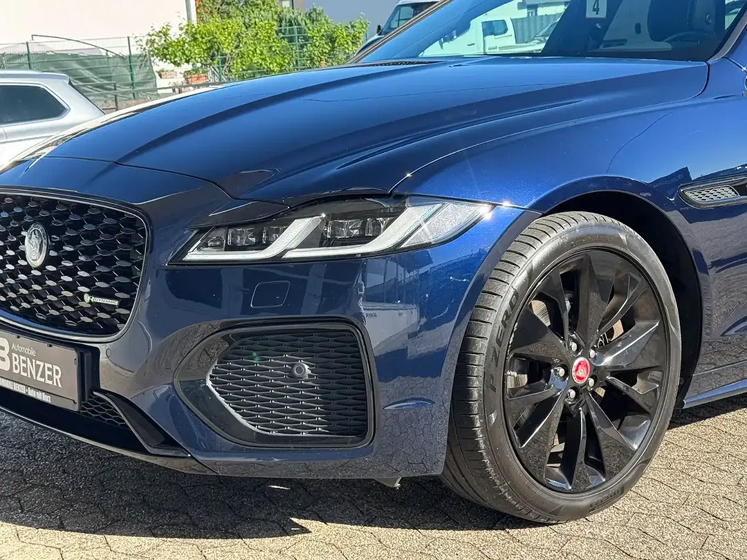 Jaguar XF 4x4 Sportbrake R-Dynamic SE - Thumbnail 10
