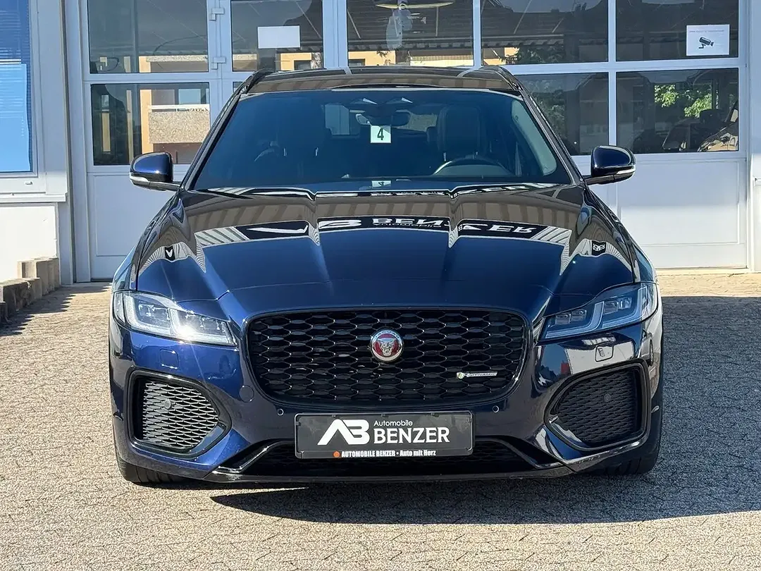 Jaguar XF 4x4 Sportbrake R-Dynamic SE - foto 2