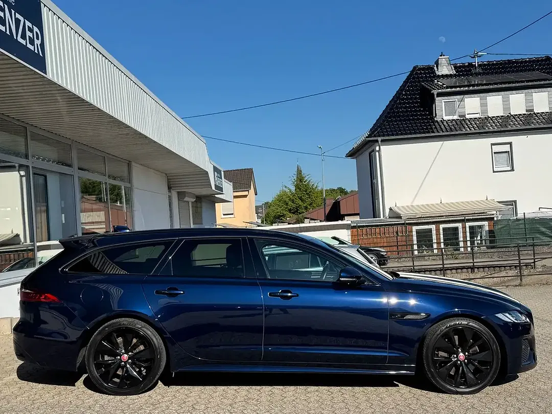 Jaguar XF 4x4 Sportbrake R-Dynamic SE - Thumbnail 5