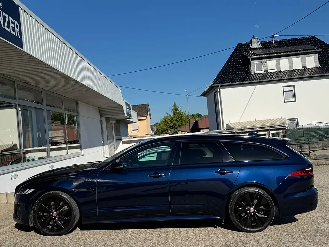 Jaguar XF 4x4 Sportbrake R-Dynamic SE - Thumbnail 9
