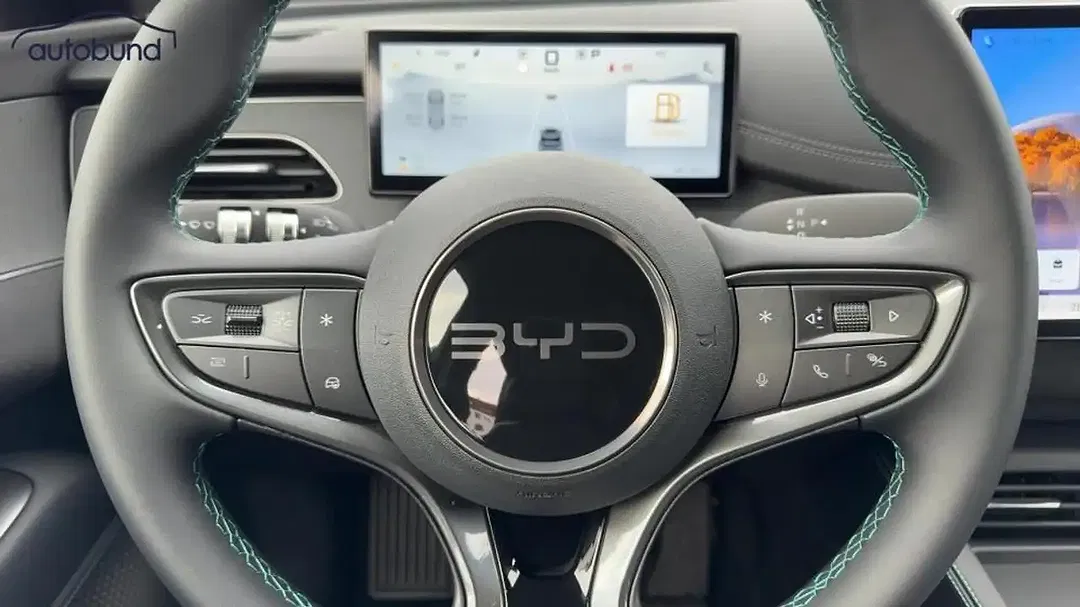 BYD Seal 6 DM-i PHEV Touring Boost - Thumbnail 11
