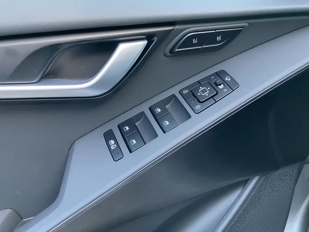 Kia Niro 1.6 Hybrid Spirit - Thumbnail 13