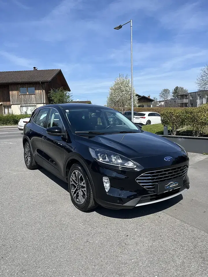 Ford Kuga PHEV Titanium - foto 1
