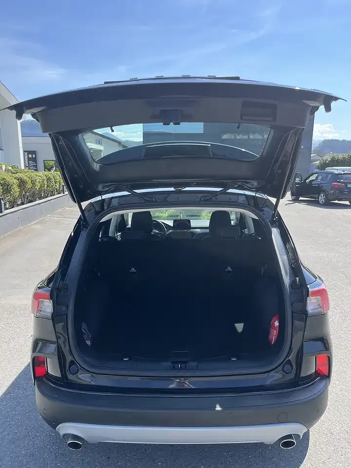 Ford Kuga PHEV Titanium - Thumbnail 7