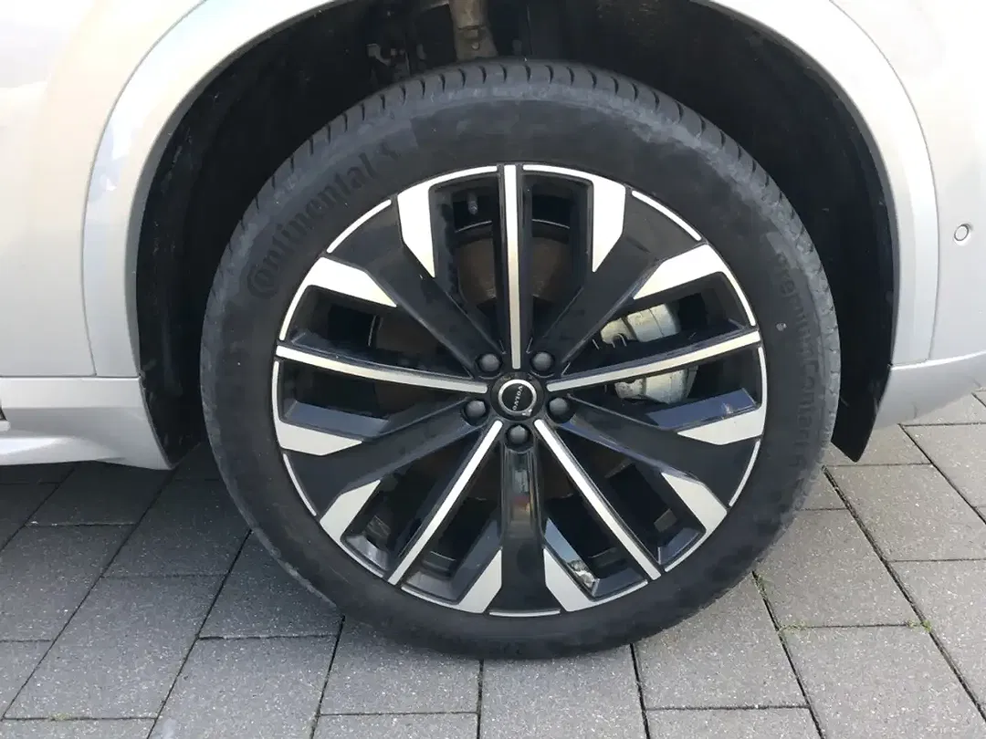 Volvo XC90 T8 AWD Plus Bright - foto 14