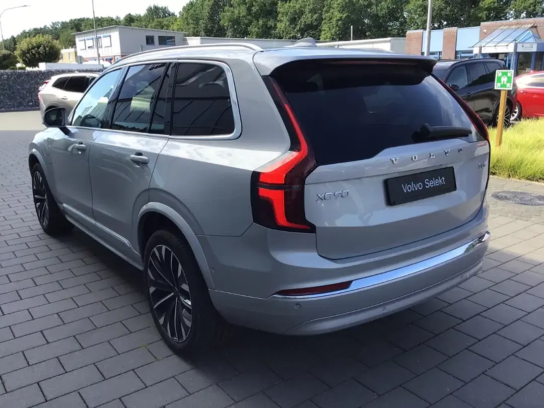 Volvo XC90 T8 AWD Plus Bright - Thumbnail 6
