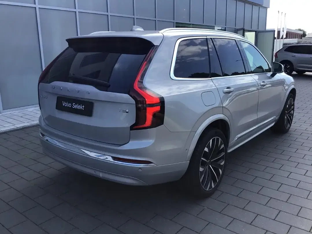 Volvo XC90 T8 AWD Plus Bright - Thumbnail 7