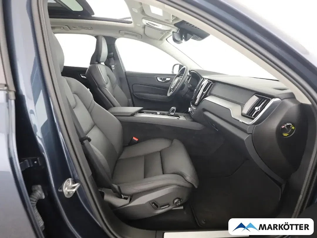Volvo XC60 B5 AWD Ultra Dark - Thumbnail 15