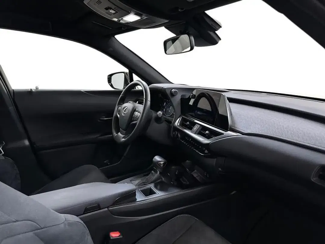 Lexus UX 250h Urban - Thumbnail 8