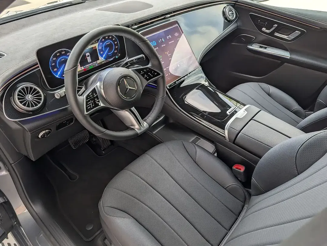 Mercedes-Benz EQE 350 4MATIC - Thumbnail 13