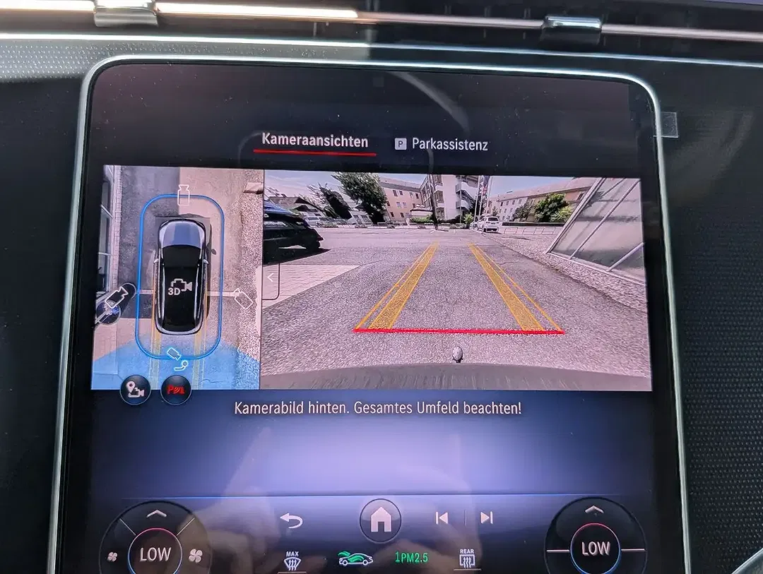Mercedes-Benz EQE 350 4MATIC - Thumbnail 21