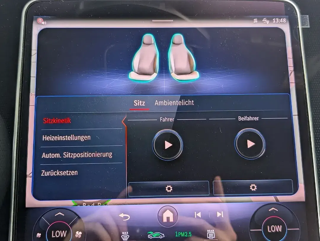 Mercedes-Benz EQE 350 4MATIC - Thumbnail 22
