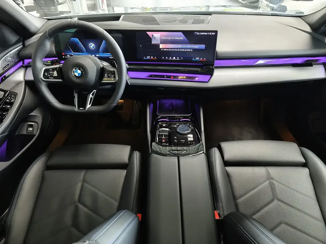 BMW 520 Touring M Sport Pro - Thumbnail 11