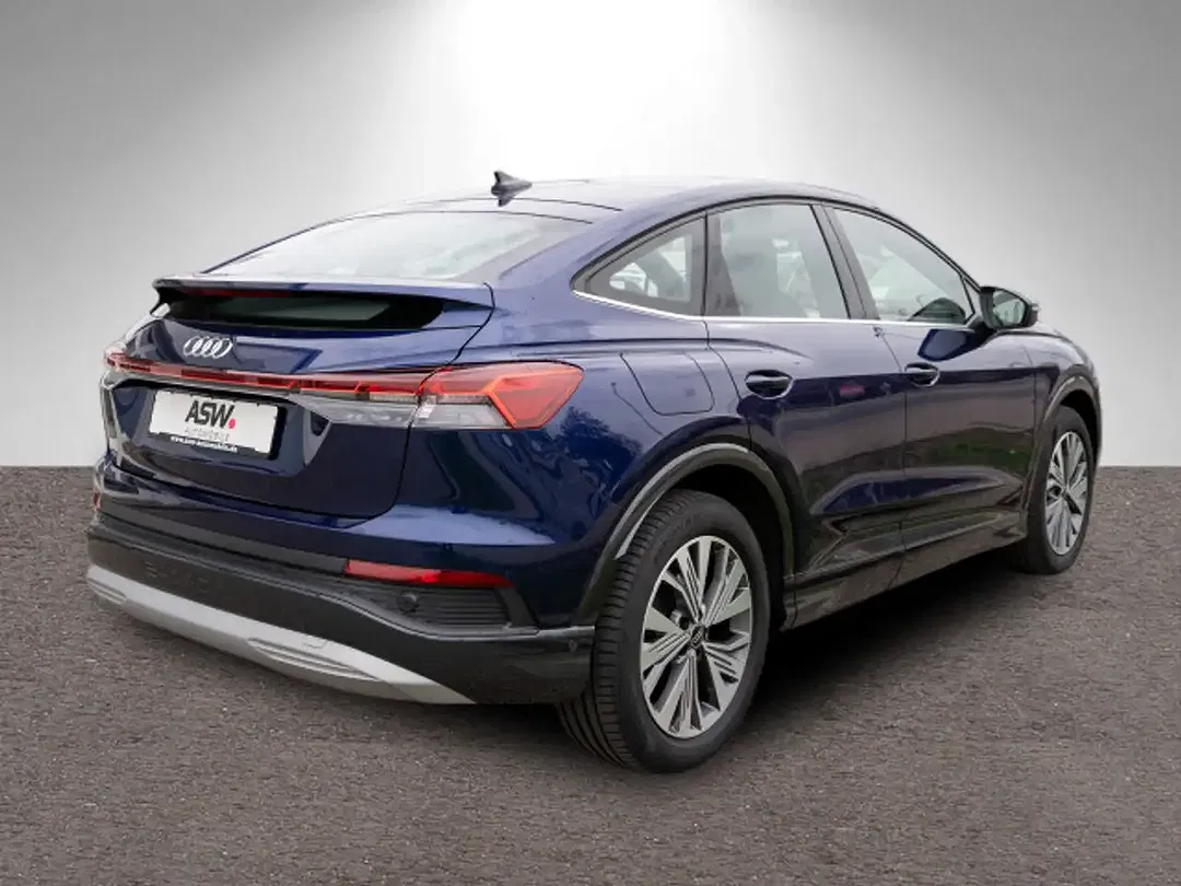 Audi Q4 e-tron Matrix LED Sportback S line - foto 1