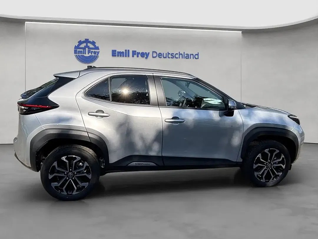 Toyota Yaris Cross 1.5 VVT-i Hybrid Teamplayer - Thumbnail 6