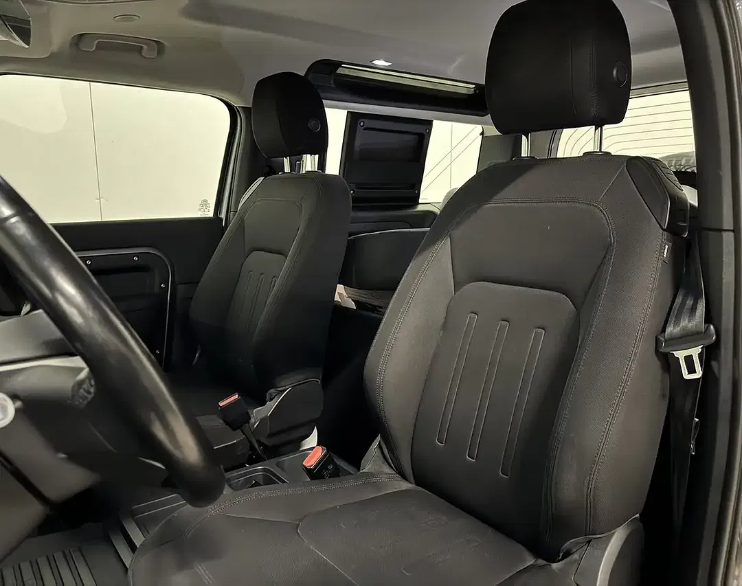 Land Rover Defender D200 3.0 - Thumbnail 9