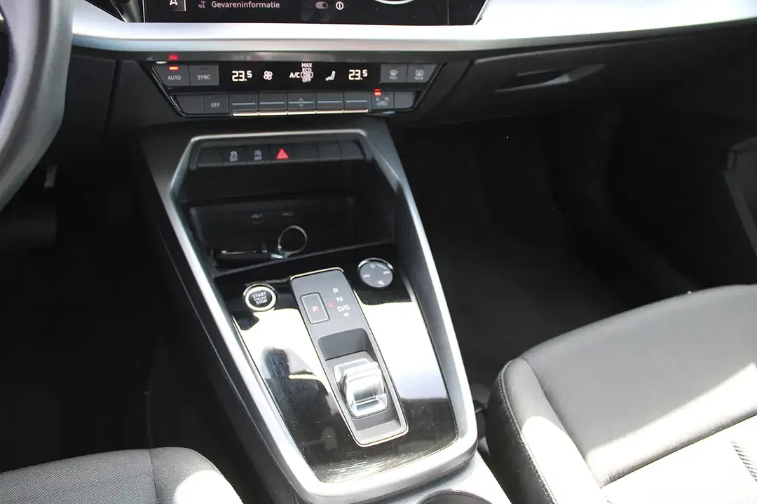Audi A3 30 TFSI Sportback - Thumbnail 11