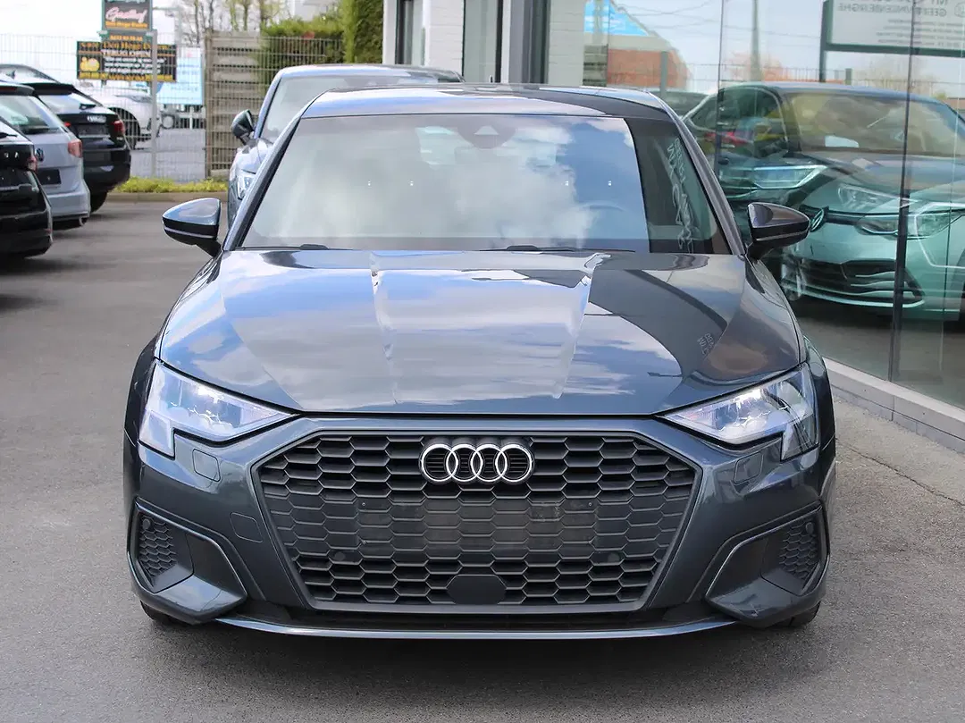 Audi A3 30 TFSI Sportback - Thumbnail 3