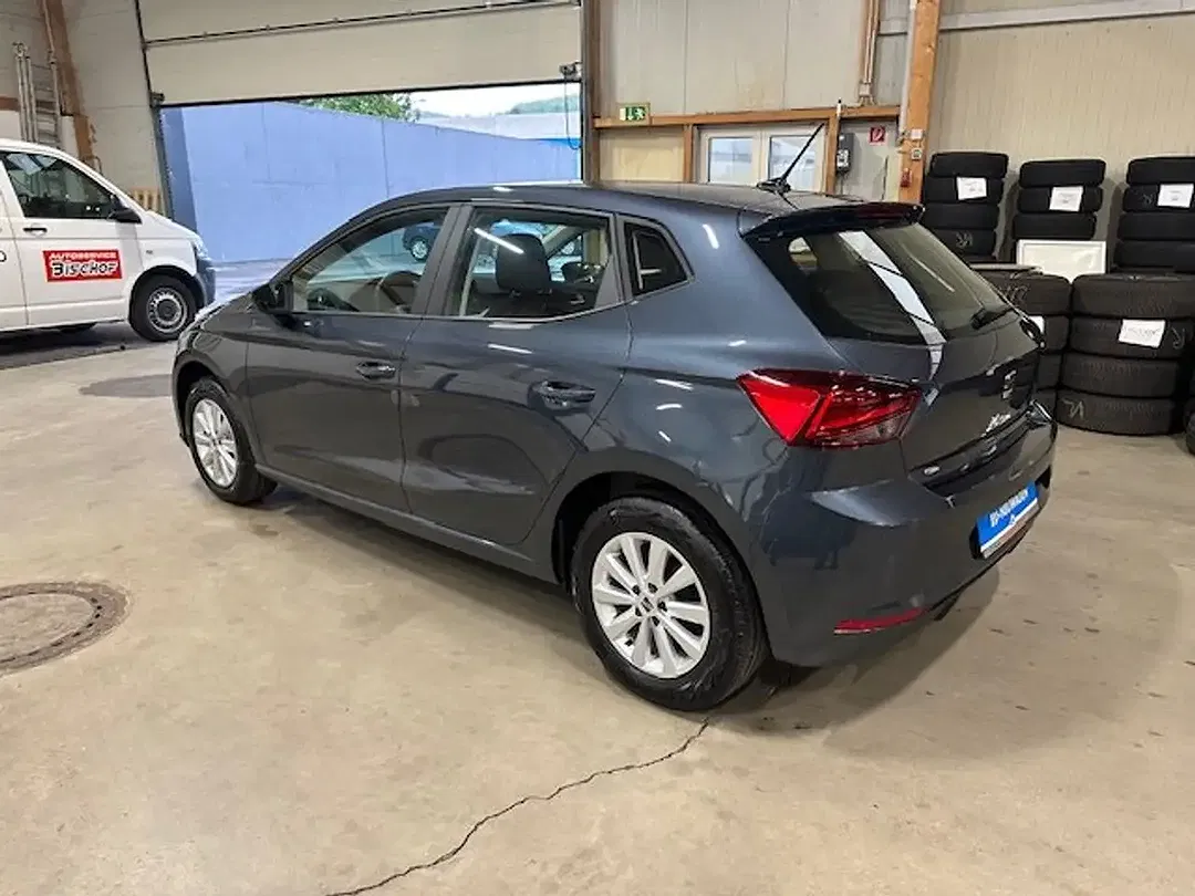 SEAT Ibiza Style - Thumbnail 4