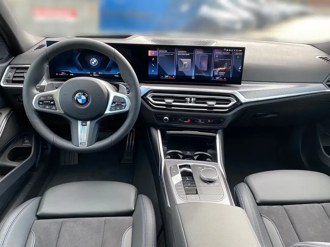 BMW 320 - Thumbnail 10