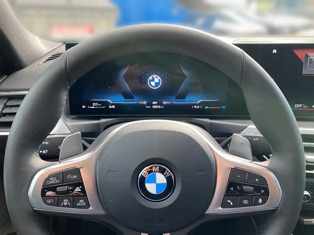 BMW 320 - Thumbnail 8