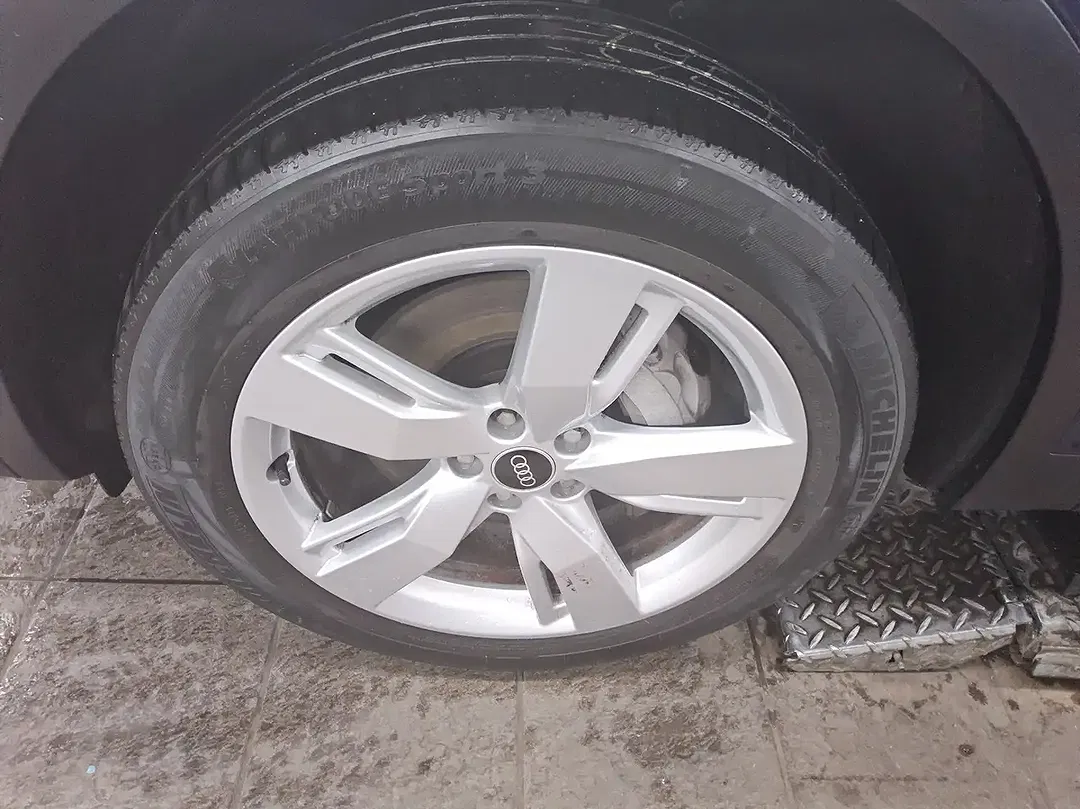 Audi Q5 50 TFSI e quattro - Thumbnail 11