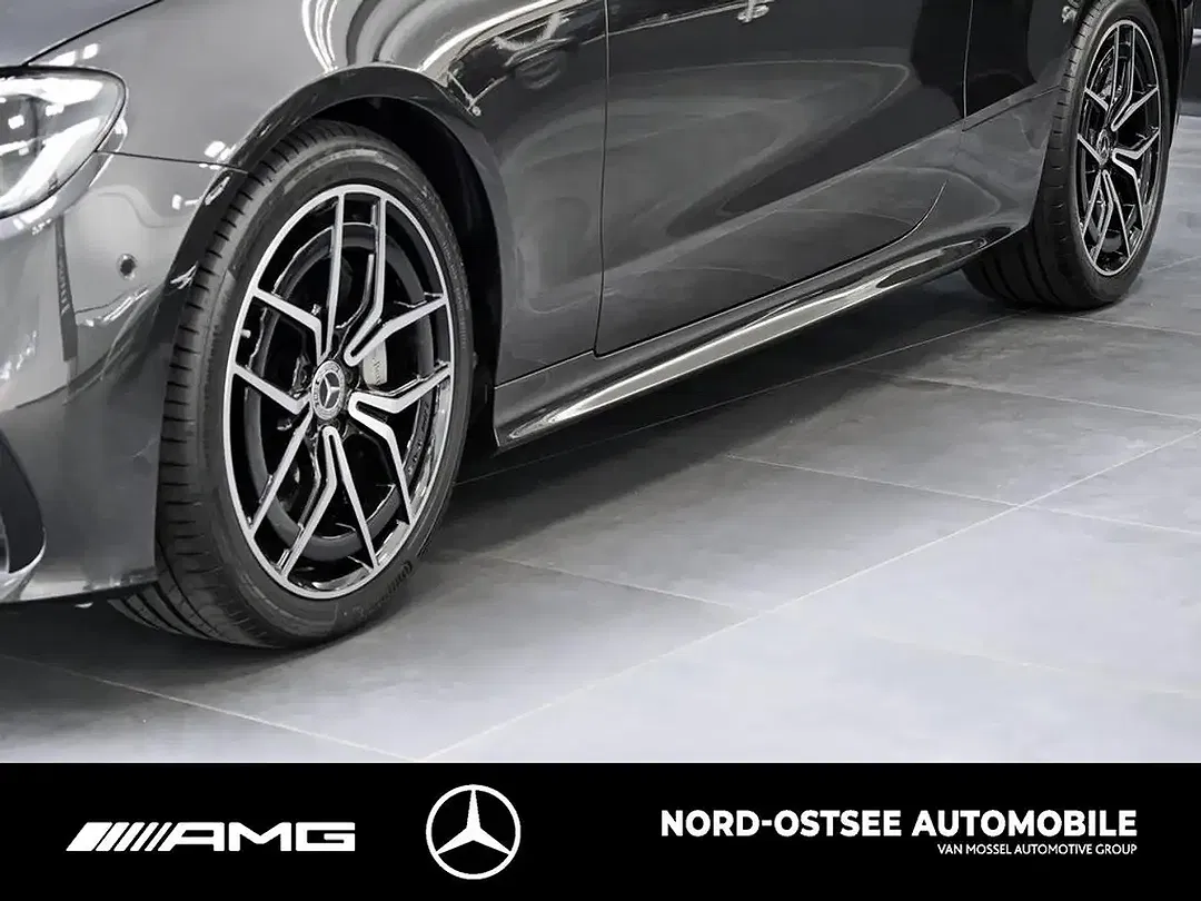 Mercedes-Benz E 200 AMG Burmester Night - Thumbnail 5