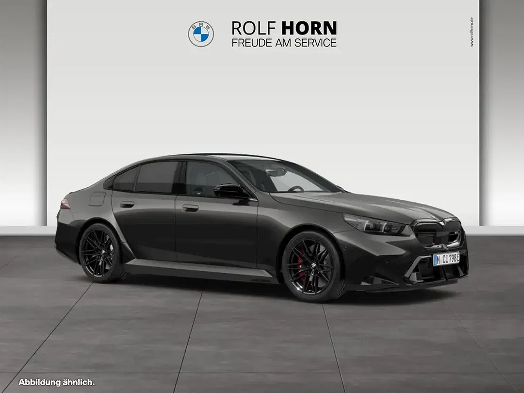 BMW M5 - Thumbnail 9
