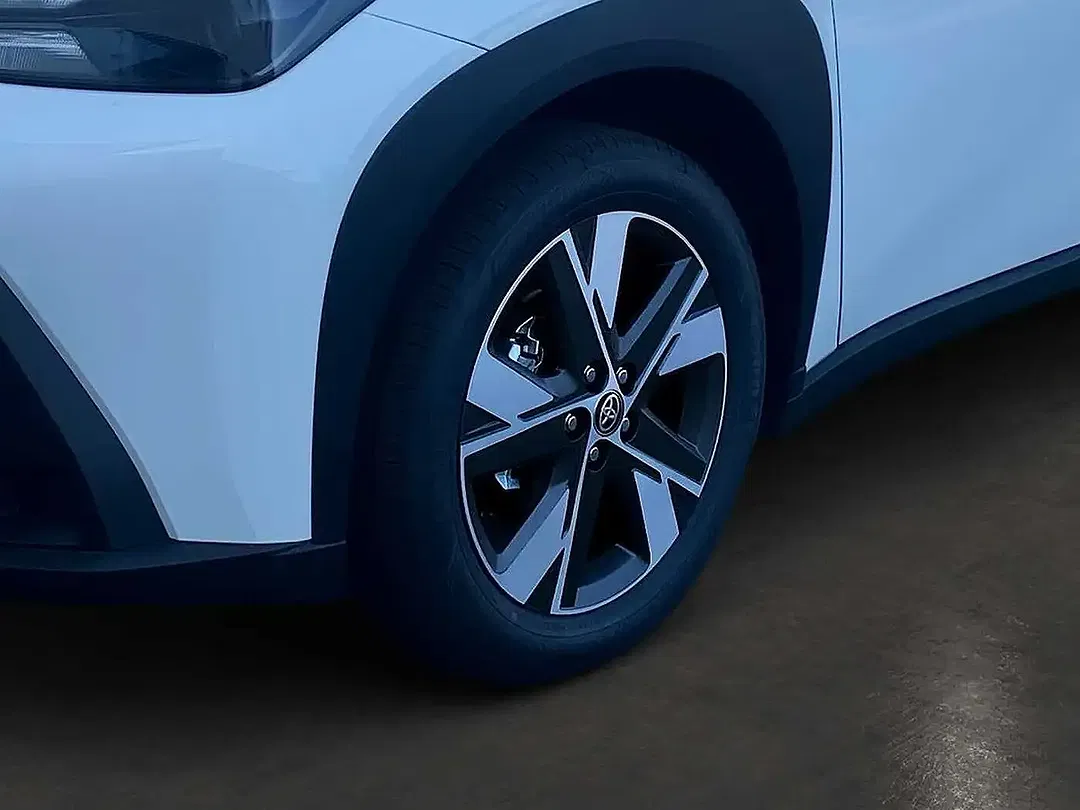 Toyota Aygo X 1.5 Hybrid Active - Thumbnail 13