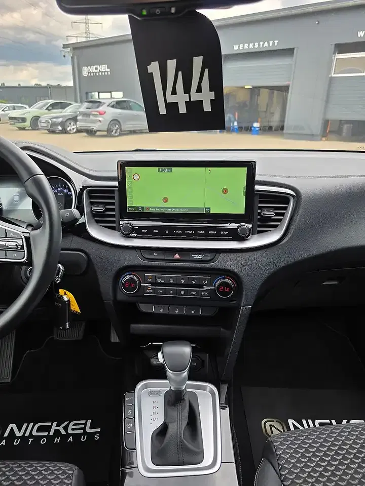 Kia XCeed Spirit - Thumbnail 33
