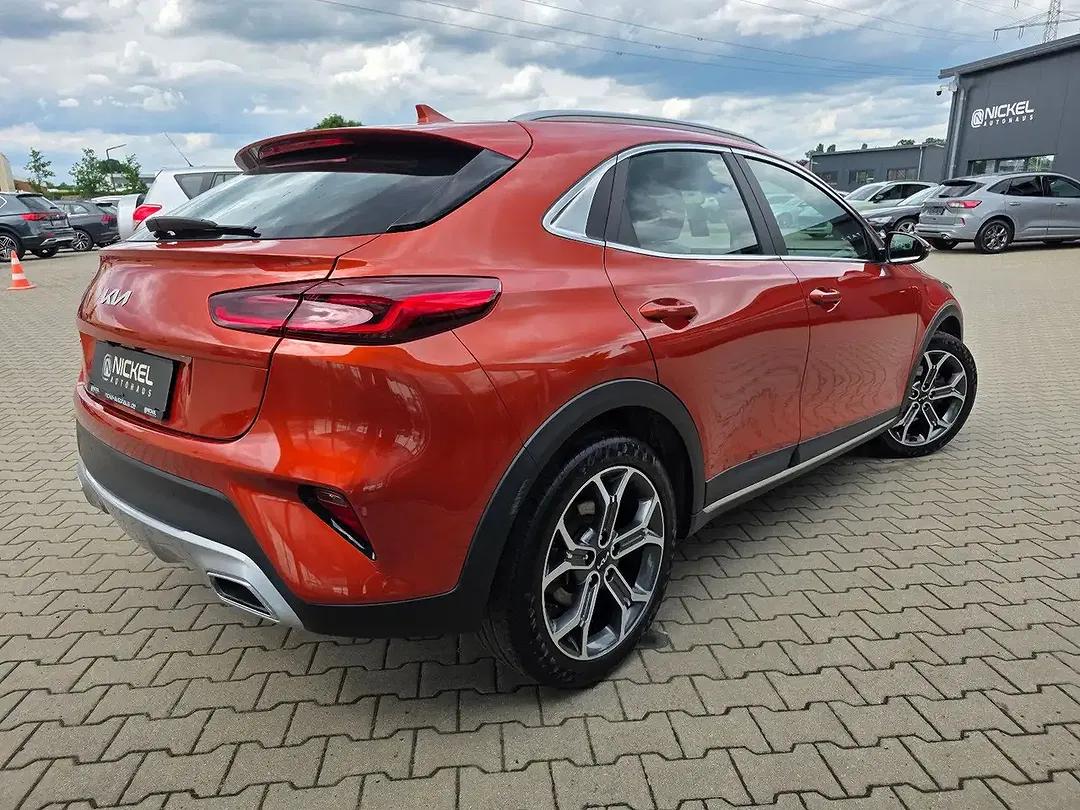 Kia XCeed Spirit - Thumbnail 4