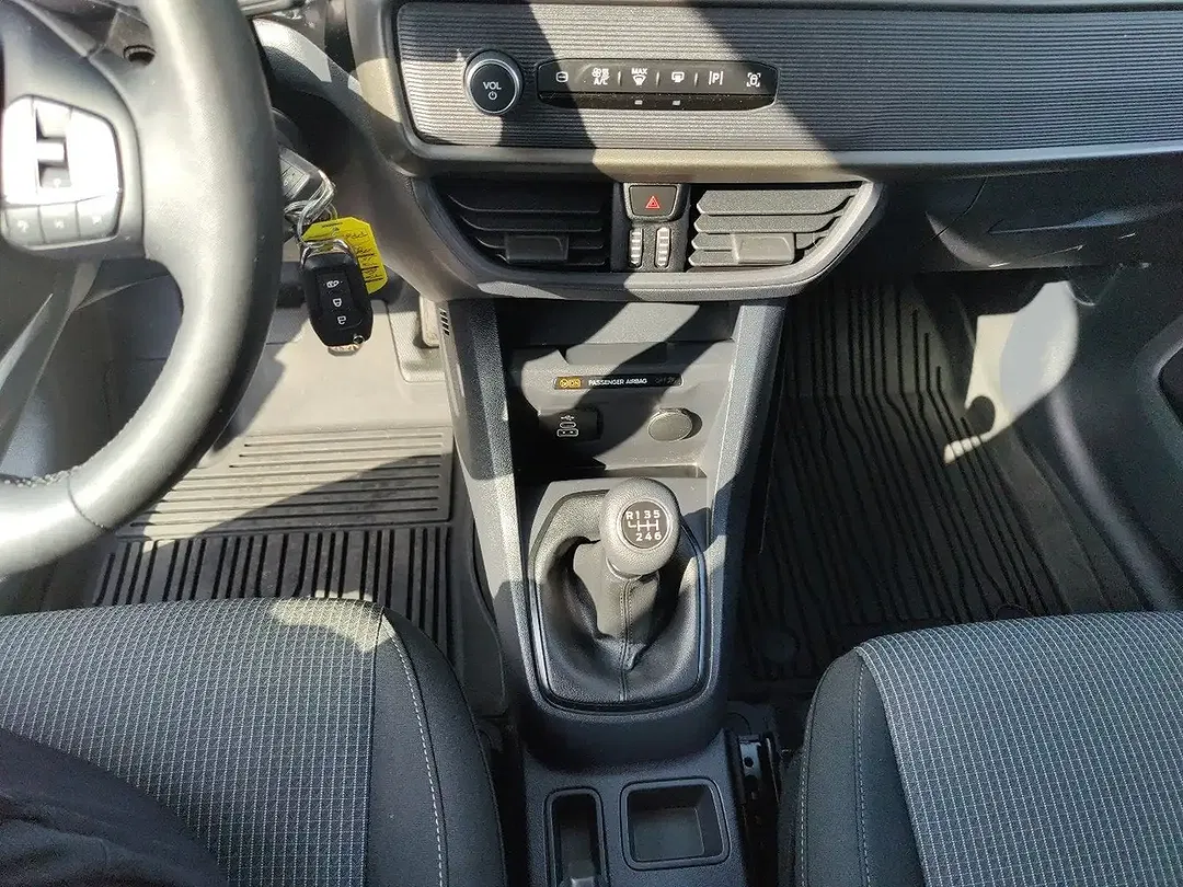 Ford Transit Courier EcoBlue Trend - Thumbnail 13