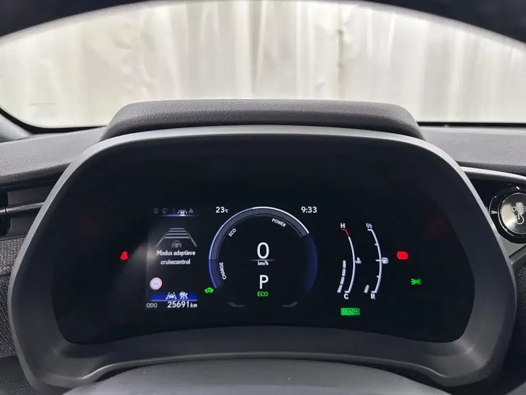 Lexus LBX - Thumbnail 14