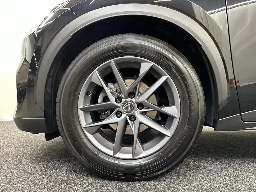 Lexus LBX - foto 15