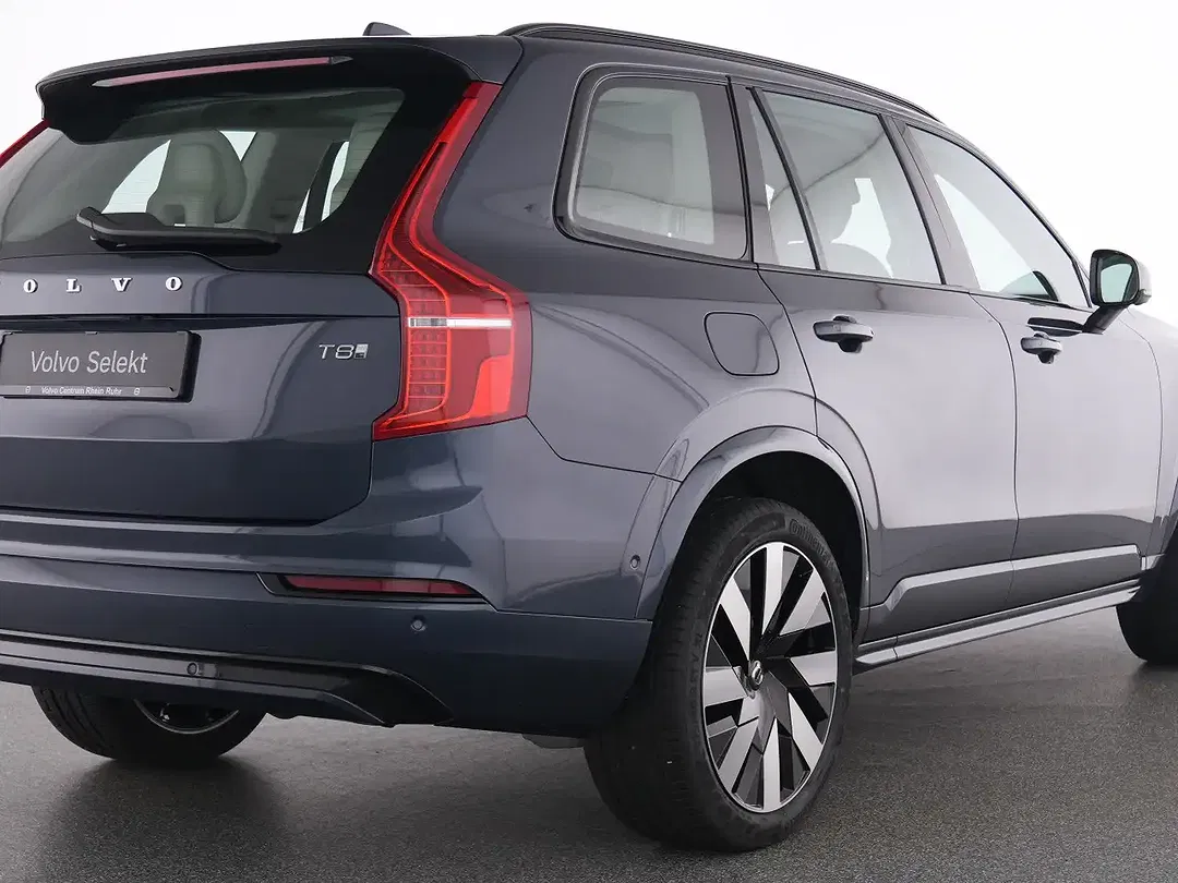 Volvo XC90 T8 PHEV AWD Ultra Dark - Thumbnail 9
