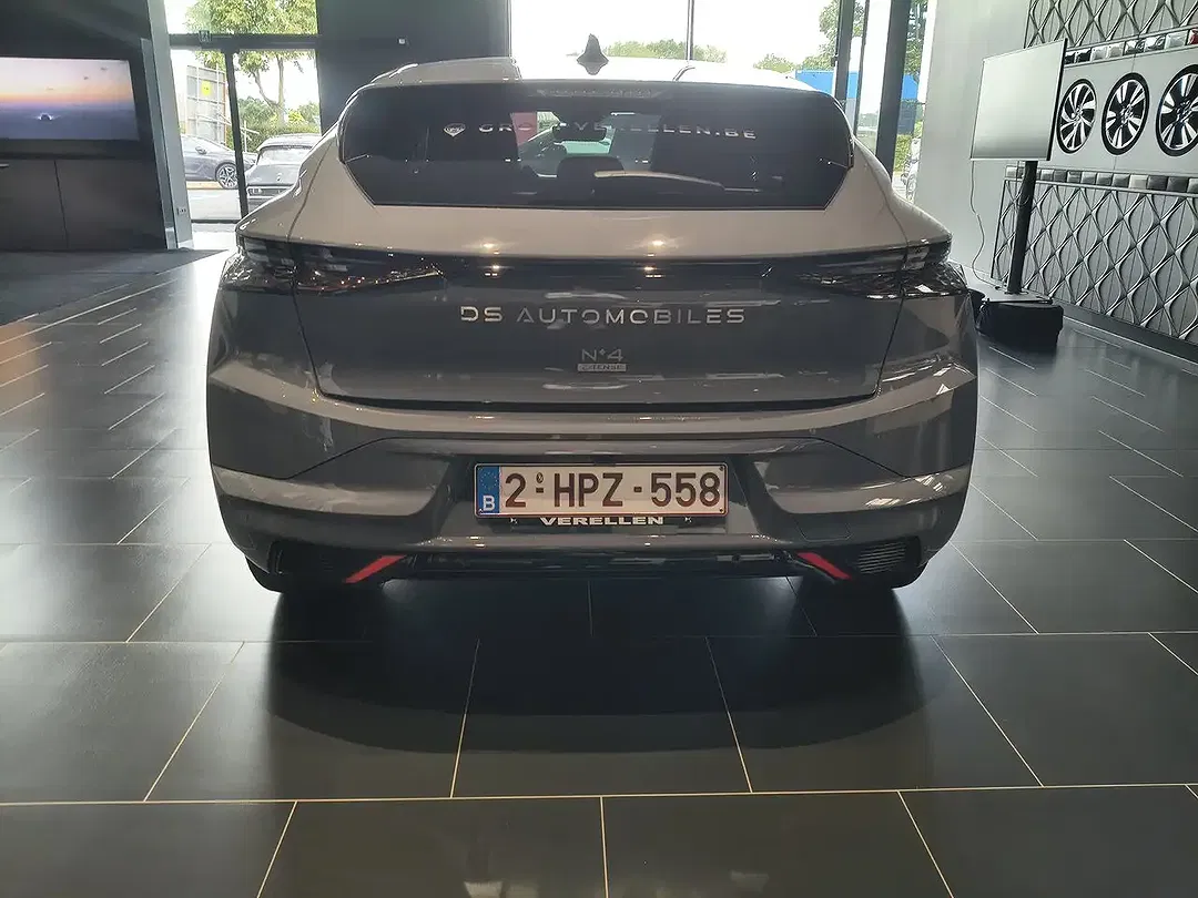 DS Automobiles DS 4 - Thumbnail 8