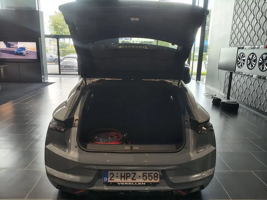 DS Automobiles DS 4 - Thumbnail 9
