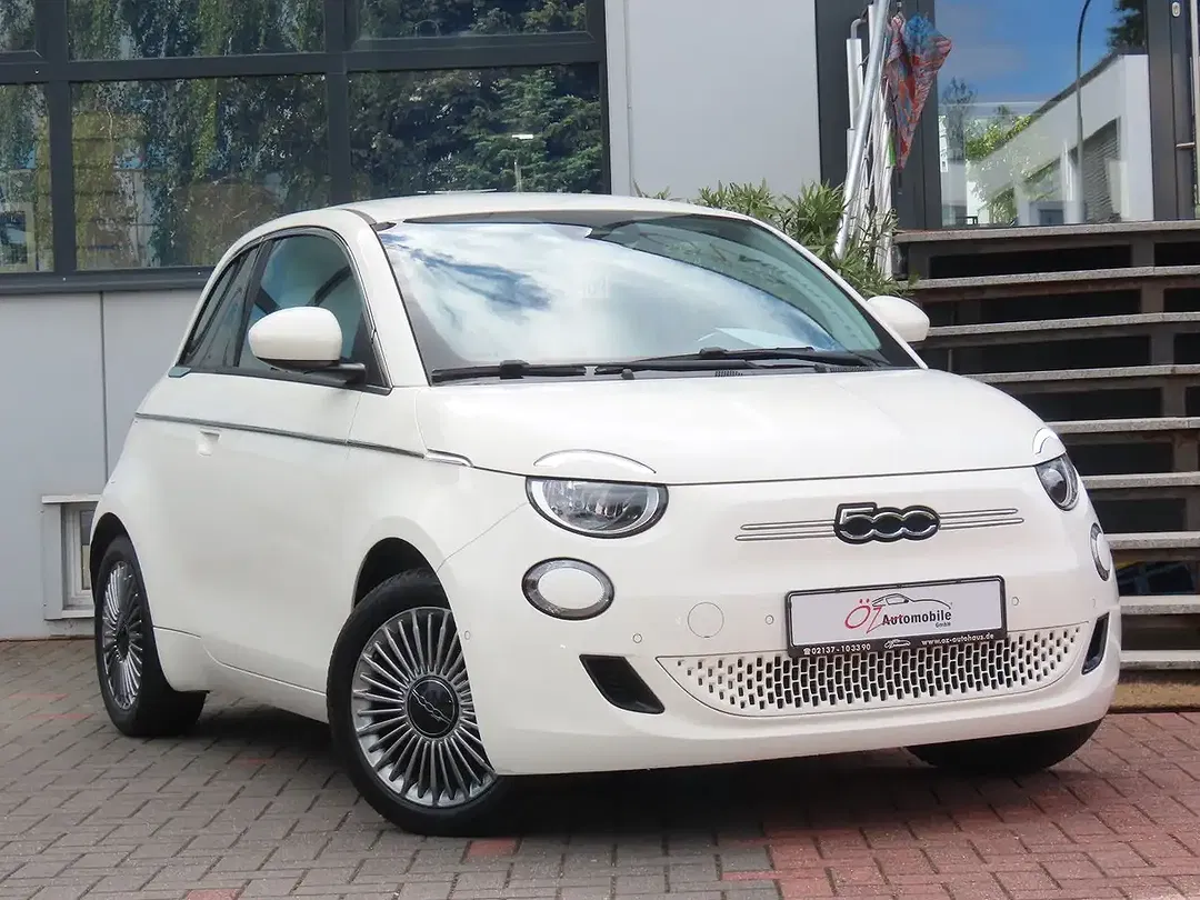 Fiat 500e - foto 1