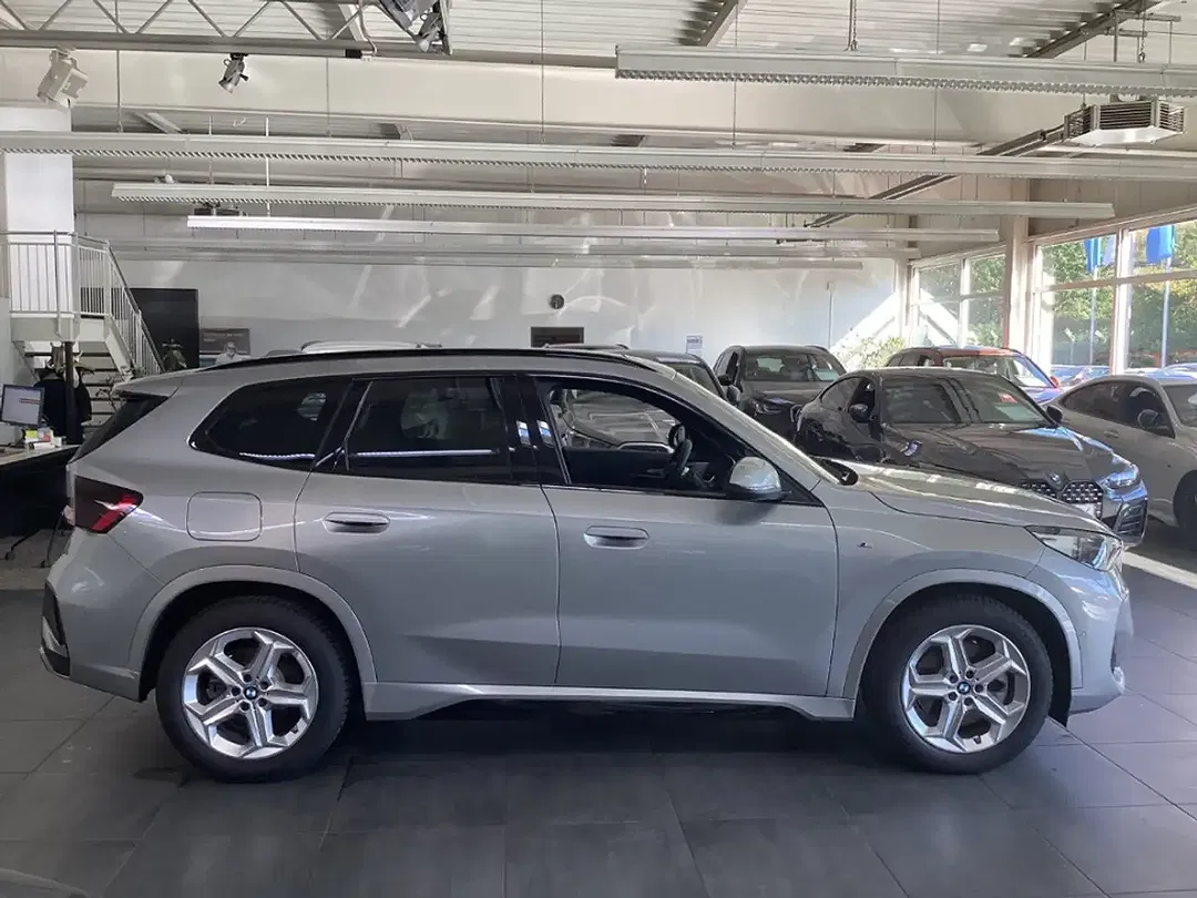 BMW X1 xDrive M Sport - Thumbnail 6